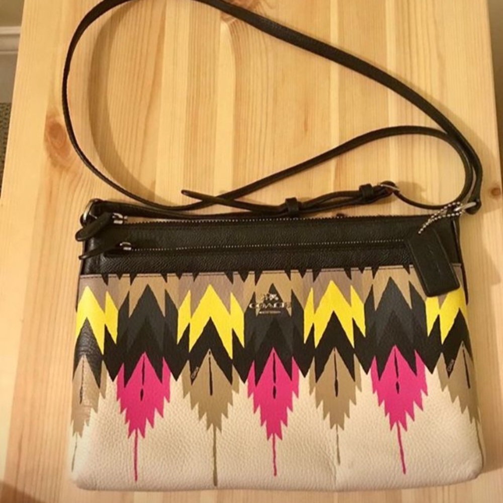 Coach purse, crossbody bag.